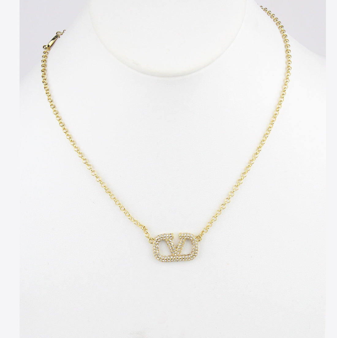 collar Valentino Vlogo