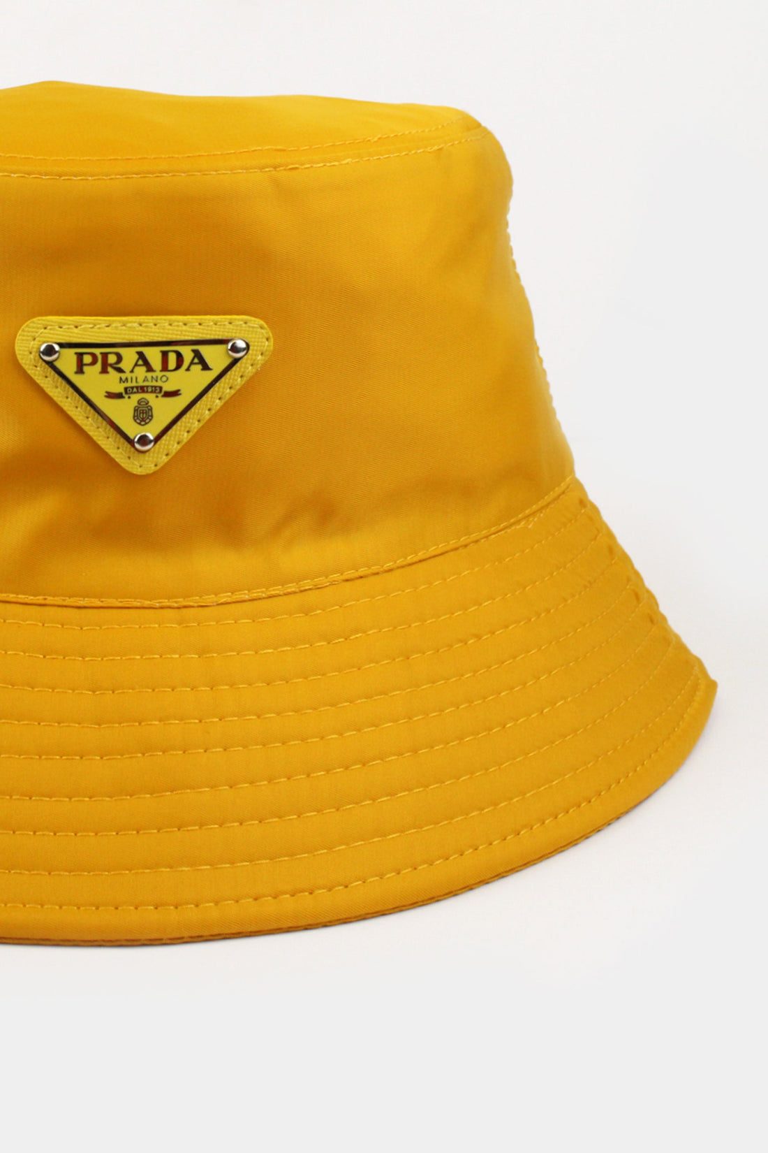 bucket hat prada