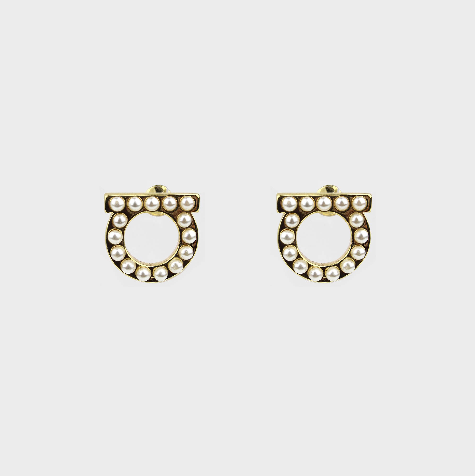 Aretes Ferragamo 5
