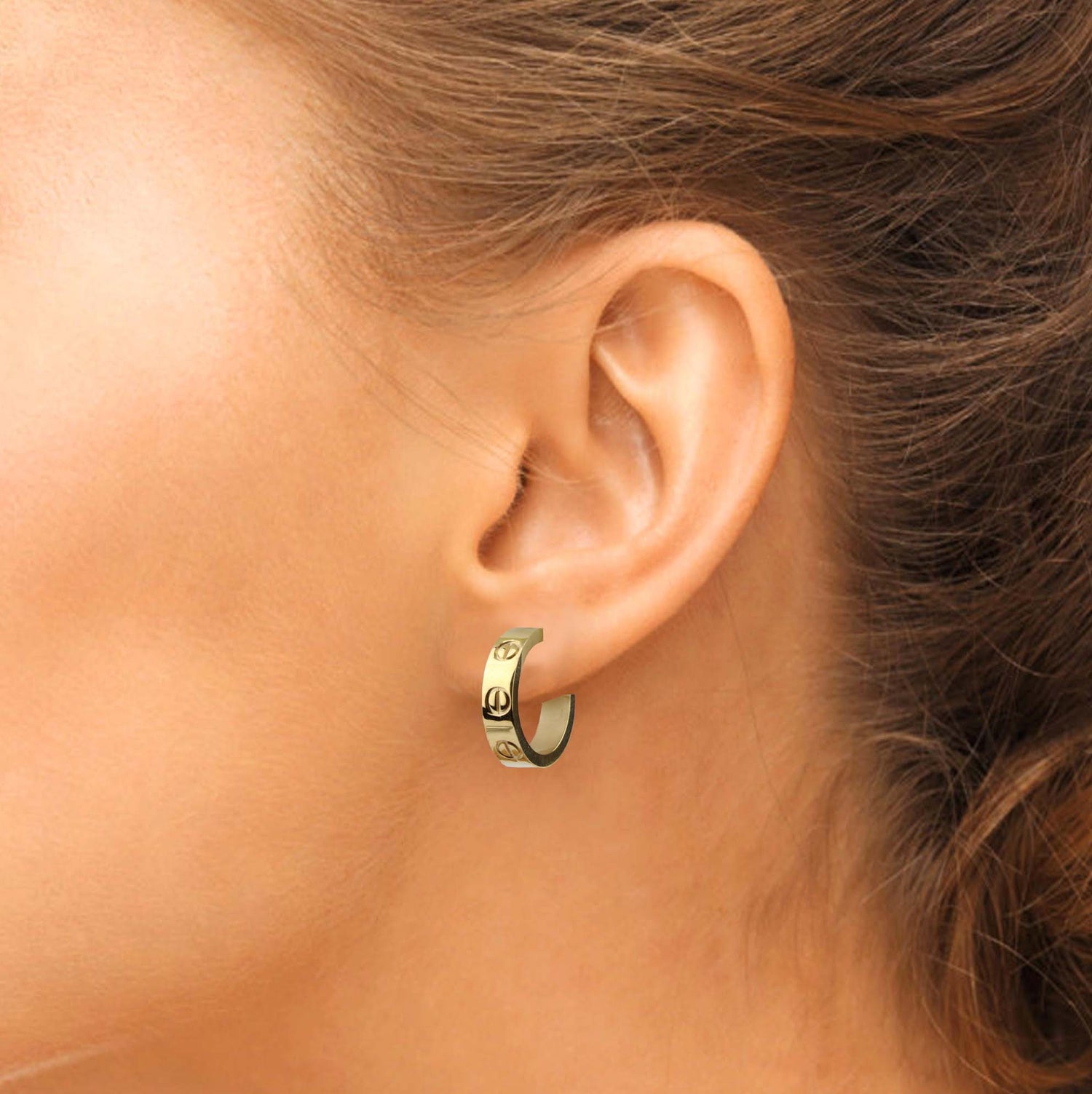 Aretes Tipo Lov Gold