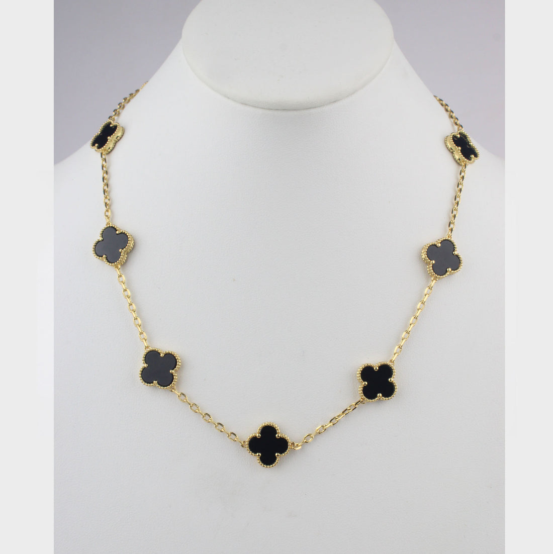 Collar Tipo Van Cleef 2