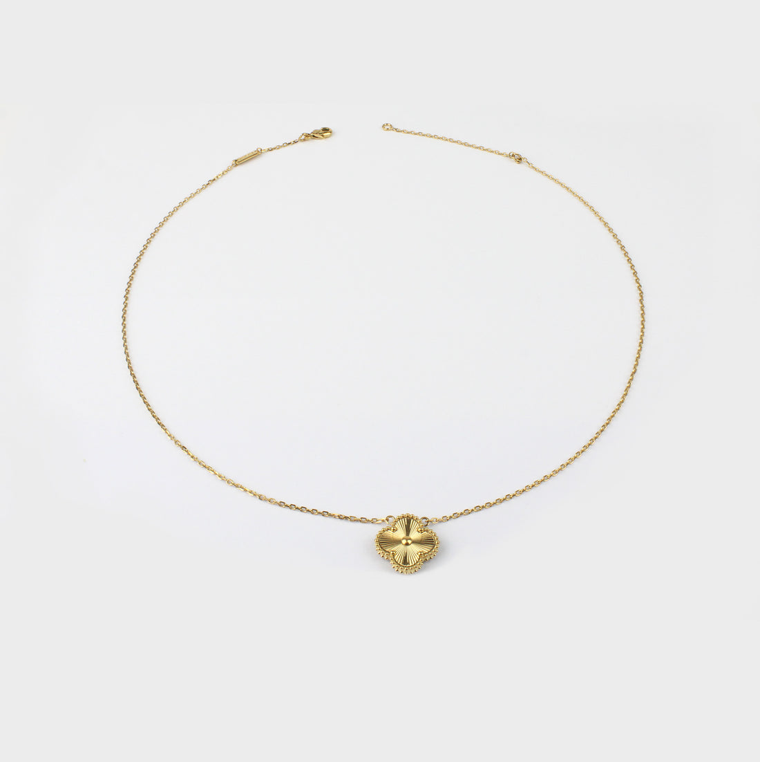 Collar Tipo Van Cleef 4